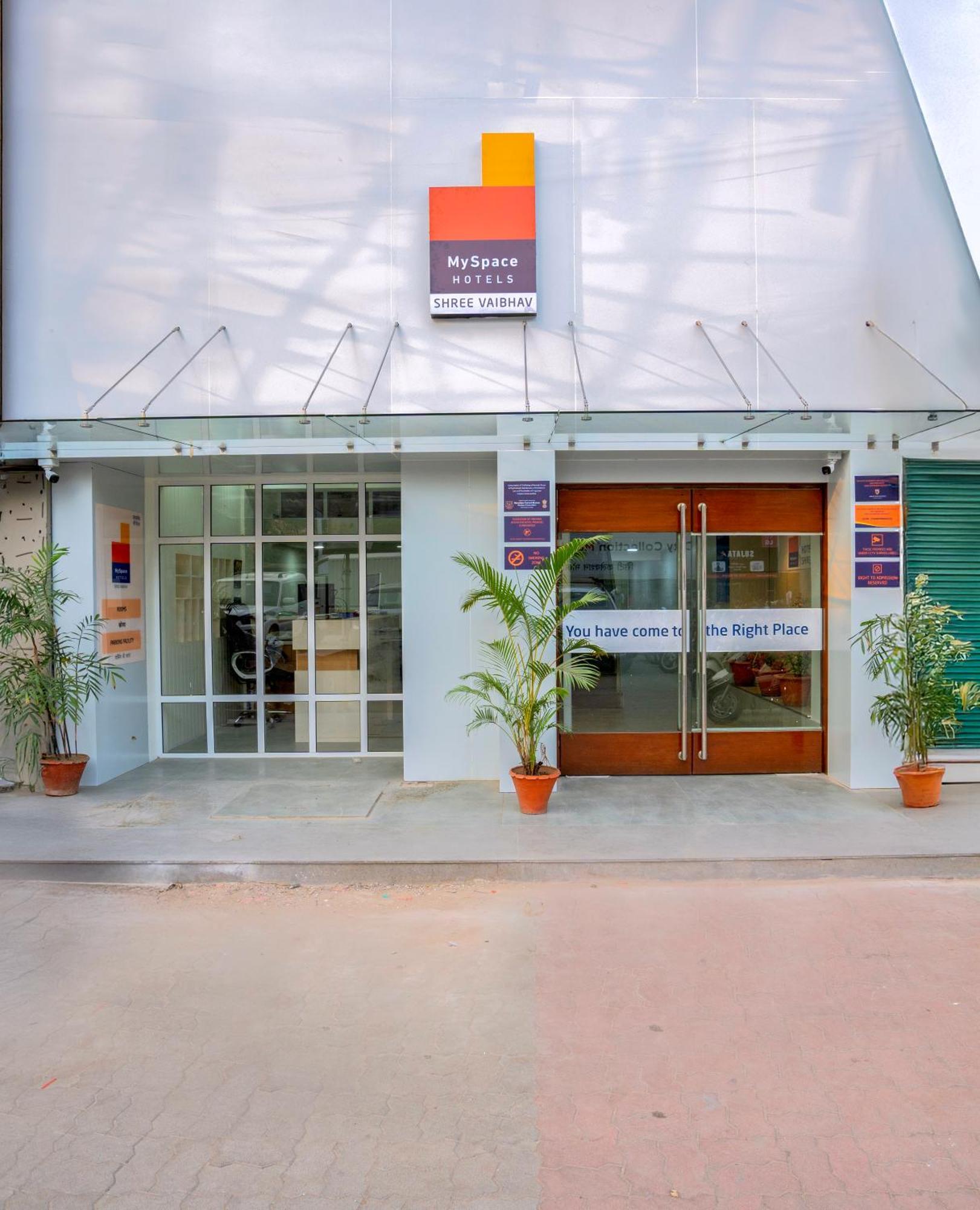 Myspace Hotel Shree Vaibhav Nagpur Exterior photo